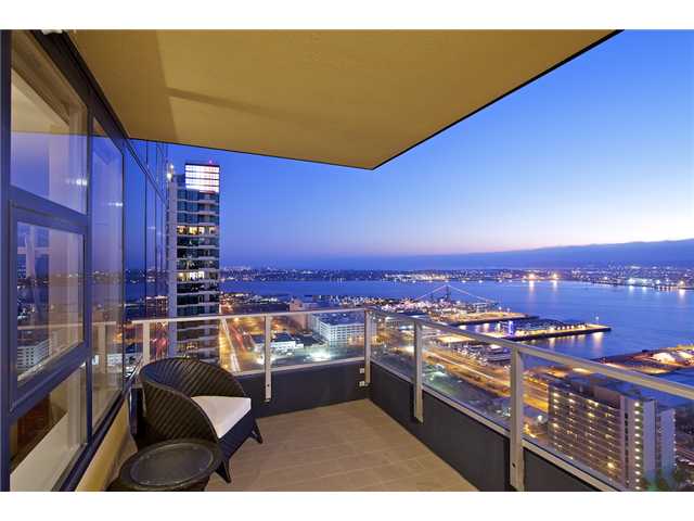 Downtown San Diego Penthouse Bayside